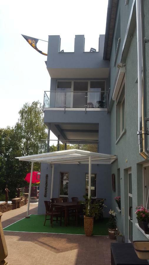Ferienwohnung Uhuherz Neustadt an der Weinstraße Exterior foto
